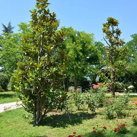 Casale Fusco Feriegård *